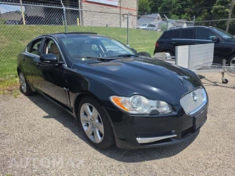 2011 Jaguar XF – miniatura 4