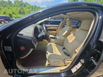 2011 Jaguar XF – miniatura 5
