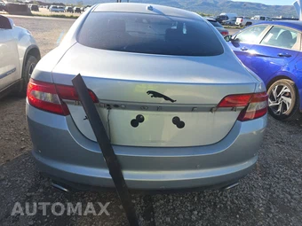 2011 Jaguar XF – miniatura 16