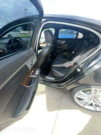 2011 Jaguar XF Supercharged – miniatura 16