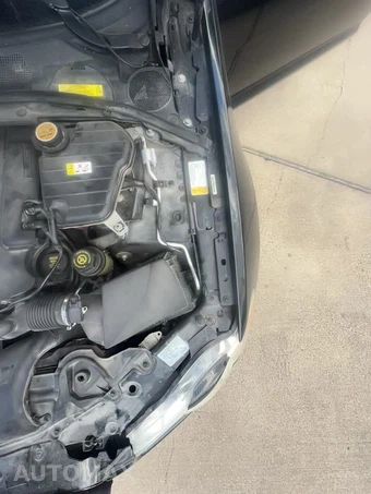 2011 Jaguar XF Supercharged – miniatura 3