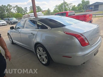 2011 Jaguar XJL - miniatura 6