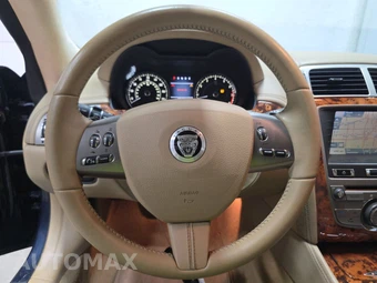 2011 Jaguar XK Convertible – miniatura 10