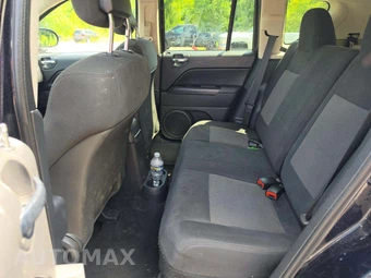 2011 Jeep Compass – miniatura 13