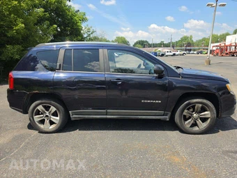 2011 Jeep Compass – miniatura 4