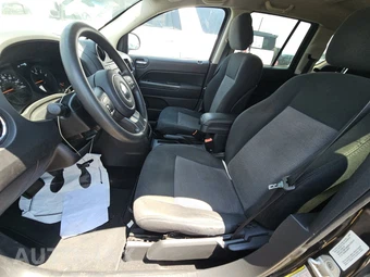 2011 Jeep Compass – miniatura 7