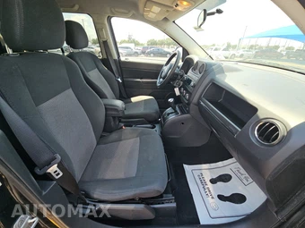 2011 Jeep Compass – miniatura 8