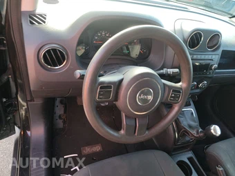 2011 Jeep Compass – miniatura 10