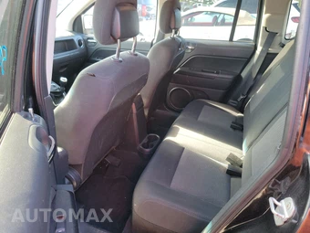 2011 Jeep Compass – miniatura 13
