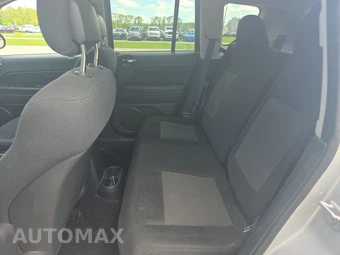 2011 Jeep Compass - miniatura 13