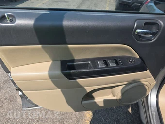 2011 Jeep Compass Latitude - miniatura 9