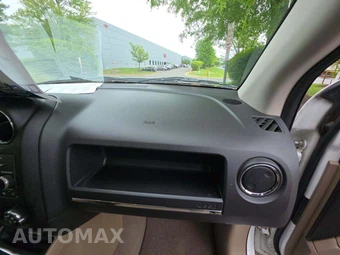 2011 Jeep Compass Latitude – miniatura 16