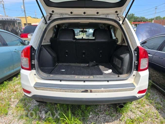 2011 Jeep Compass Limited – miniatura 14