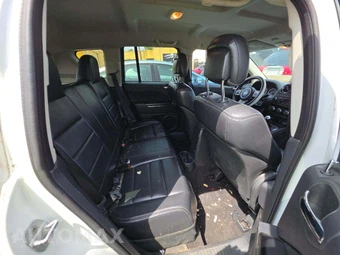 2011 Jeep Compass Limited – miniatura 16