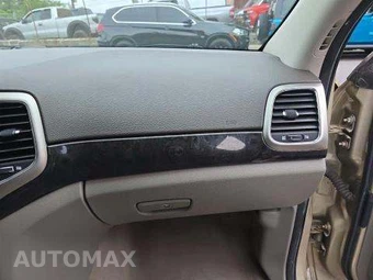 2011 Jeep Grand Cherokee Laredo - miniatura 19