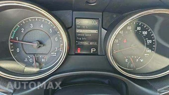2011 Jeep Grand Cherokee Laredo – miniatura 10