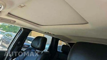 2011 Jeep Grand Cherokee Laredo – miniatura 12