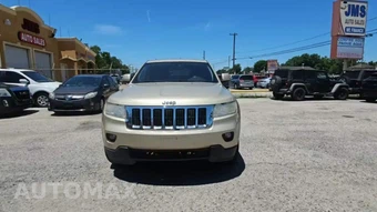 2011 Jeep Grand Cherokee Laredo – miniatura 2