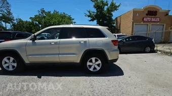 2011 Jeep Grand Cherokee Laredo – miniatura 3