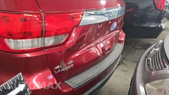 2011 Jeep Grand Cherokee Laredo - miniatura 44