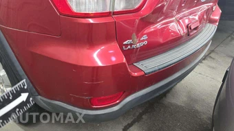 2011 Jeep Grand Cherokee Laredo - miniatura 52