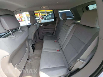 2011 Jeep Grand Cherokee Laredo - miniatura 13