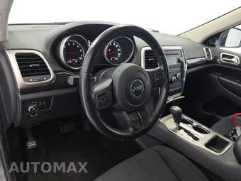 2011 Jeep Grand Cherokee Laredo - miniatura 11