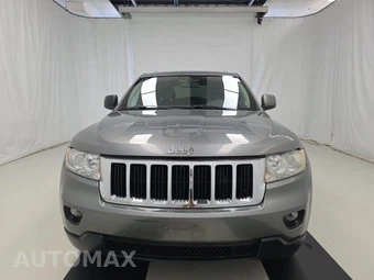 2011 Jeep Grand Cherokee Laredo - miniatura 2