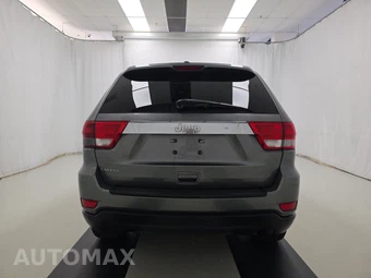 2011 Jeep Grand Cherokee Laredo - miniatura 5