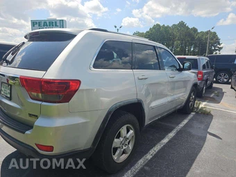 2011 Jeep Grand Cherokee Laredo – miniatura 3