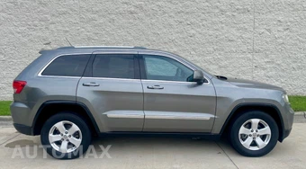 2011 Jeep Grand Cherokee Laredo - miniatura 5