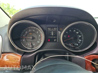 2011 Jeep Grand Cherokee Limited – miniatura 12