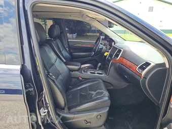 2011 Jeep Grand Cherokee Limited – miniatura 8