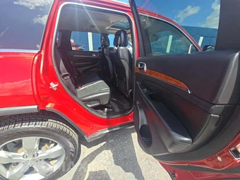 2011 Jeep Grand Cherokee Limited - miniatura 16
