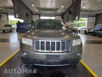 2011 Jeep Grand Cherokee Overland – miniatura 2