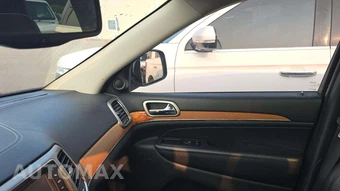 2011 Jeep Grand Cherokee Overland – miniatura 26