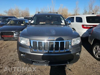 2011 Jeep Grand Cherokee Overland - miniatura 2