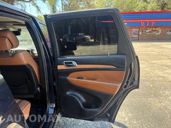2011 Jeep Grand Cherokee Overland - miniatura 15