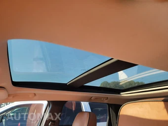 2011 Jeep Grand Cherokee Summit Edition – miniatura 17