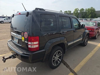 2011 Jeep Liberty Limited 70th Anniversary Edition - miniatura 4