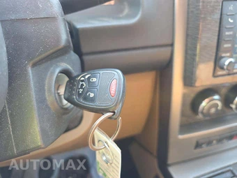 2011 Jeep Liberty Limited Edition – miniatura 5