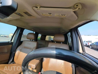 2011 Jeep Liberty Limited Edition – miniatura 8