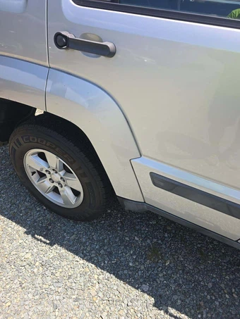 2011 Jeep Liberty Sport – miniatura 23