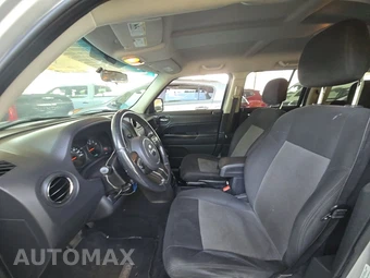 2011 Jeep Patriot Latitude – miniatura 13