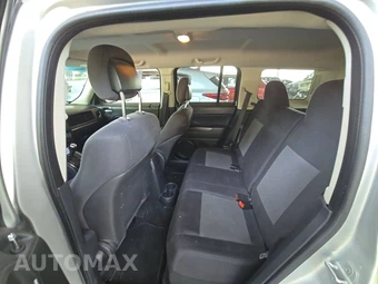 2011 Jeep Patriot Latitude – miniatura 19