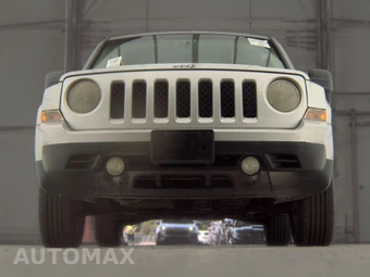 2011 Jeep Patriot Latitude – miniatura 3