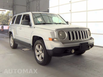 2011 Jeep Patriot Latitude – miniatura 4