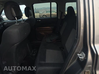2011 Jeep Patriot Latitude – miniatura 13