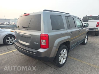 2011 Jeep Patriot Latitude – miniatura 4