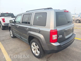 2011 Jeep Patriot Latitude – miniatura 6